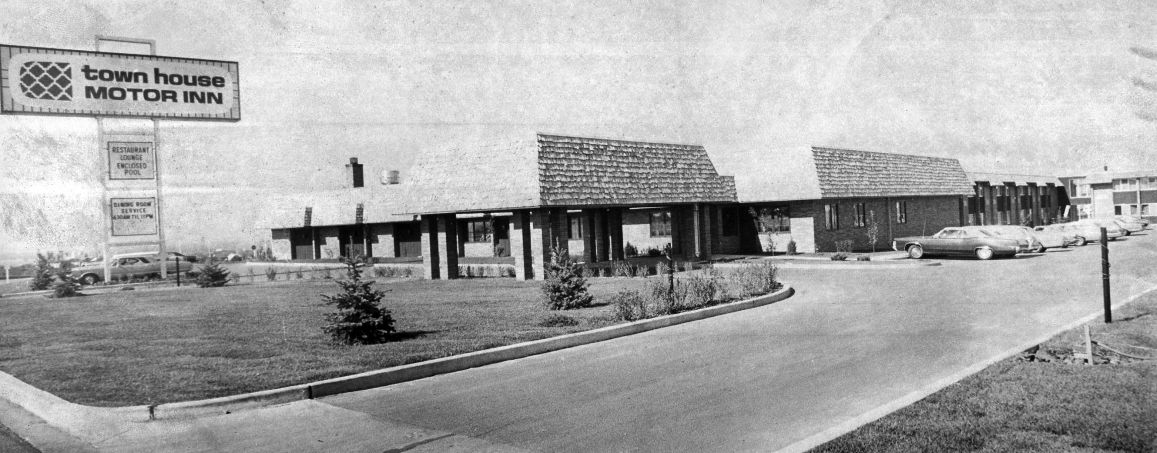 Town House Motor Inn